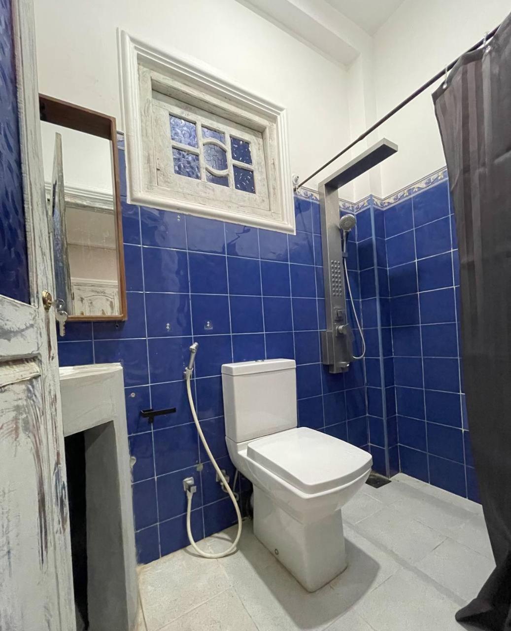 Habibi Hostel & Restaurant Унаватуна Экстерьер фото