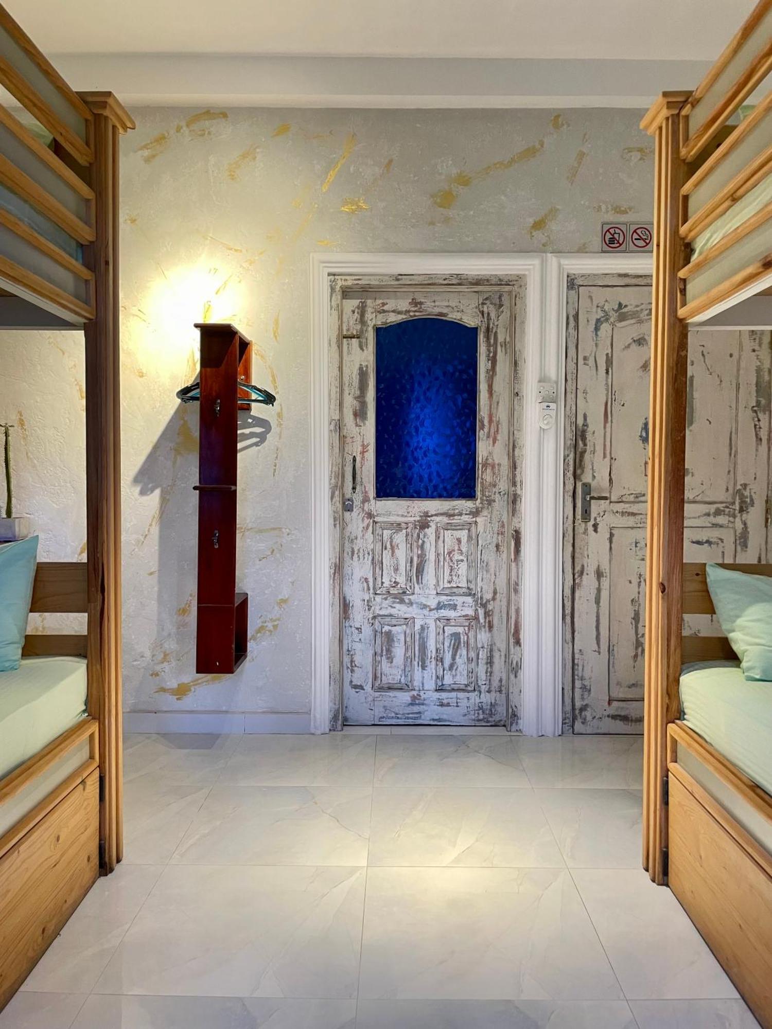 Habibi Hostel & Restaurant Унаватуна Экстерьер фото