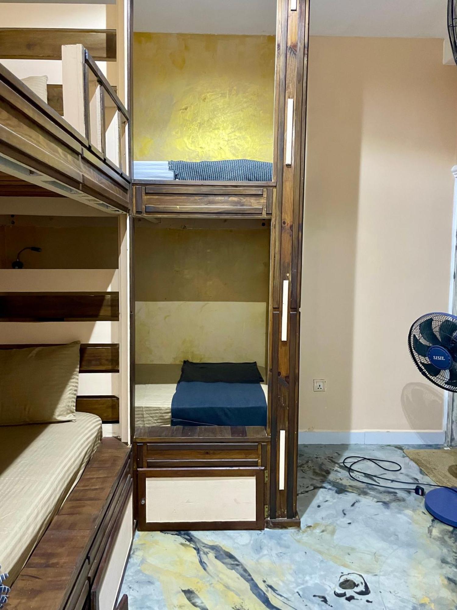 Habibi Hostel & Restaurant Унаватуна Экстерьер фото
