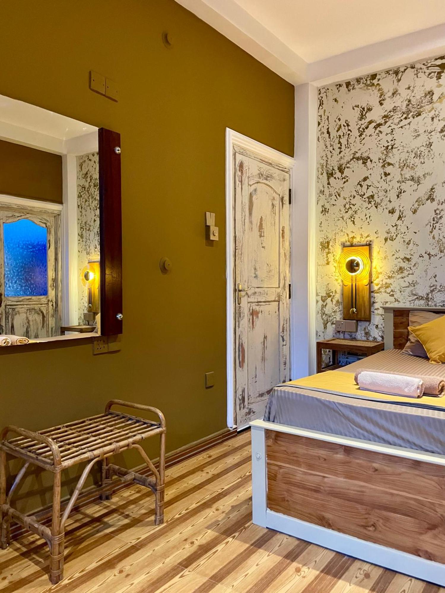 Habibi Hostel & Restaurant Унаватуна Экстерьер фото