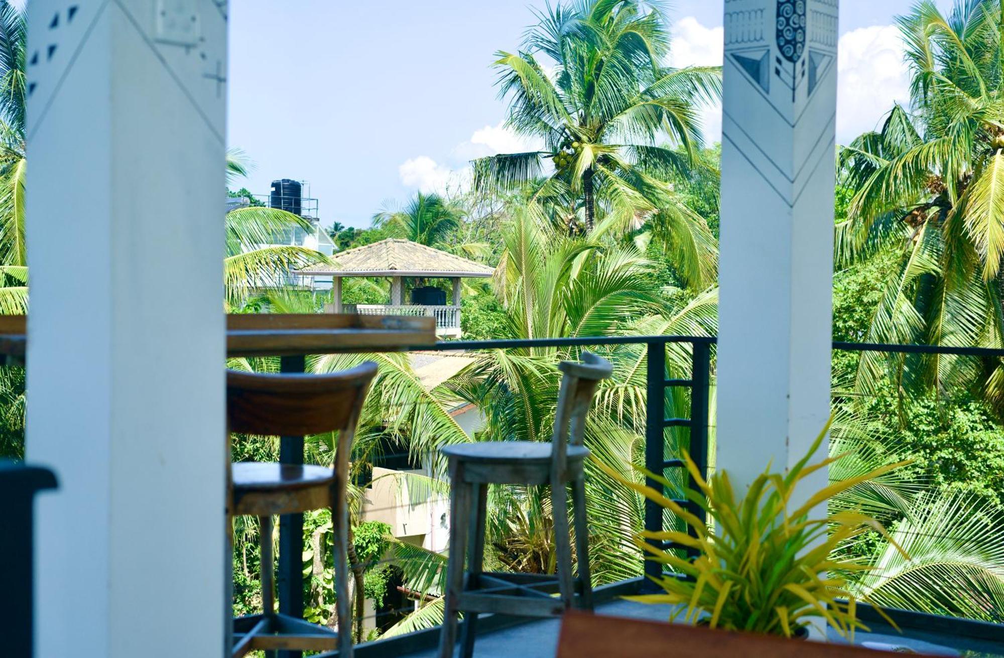 Habibi Hostel & Restaurant Унаватуна Экстерьер фото