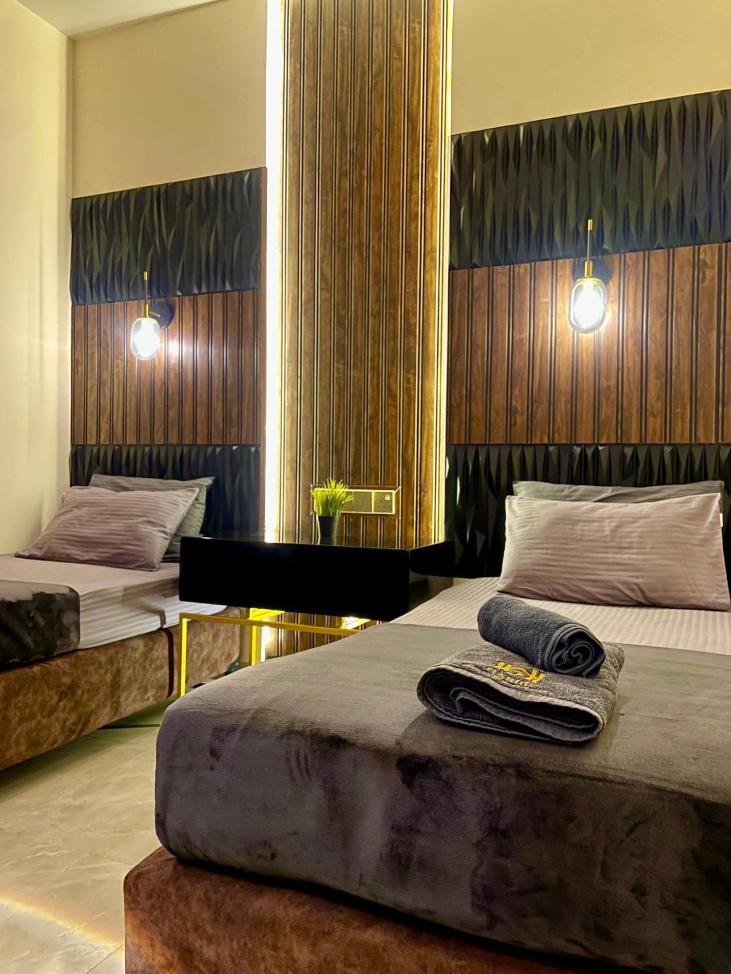 Habibi Hostel & Restaurant Унаватуна Экстерьер фото