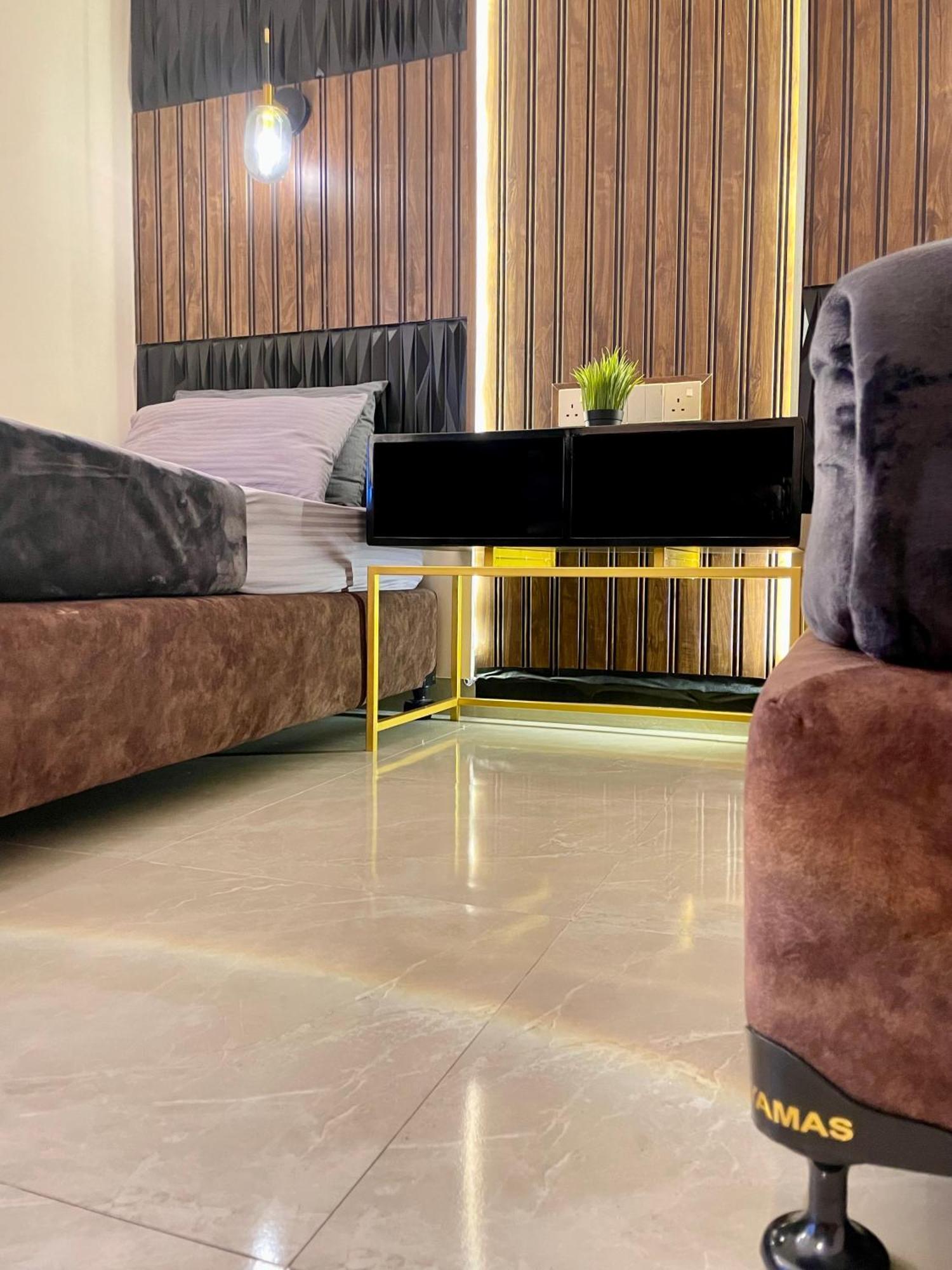 Habibi Hostel & Restaurant Унаватуна Экстерьер фото